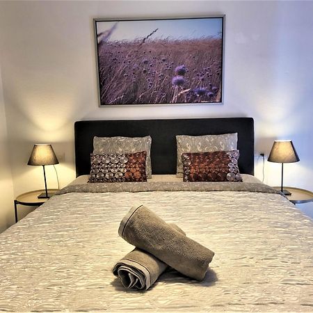2 Bedrooms Sea View Apartament 100 Meters From Ocean Los Cristianos  Bagian luar foto
