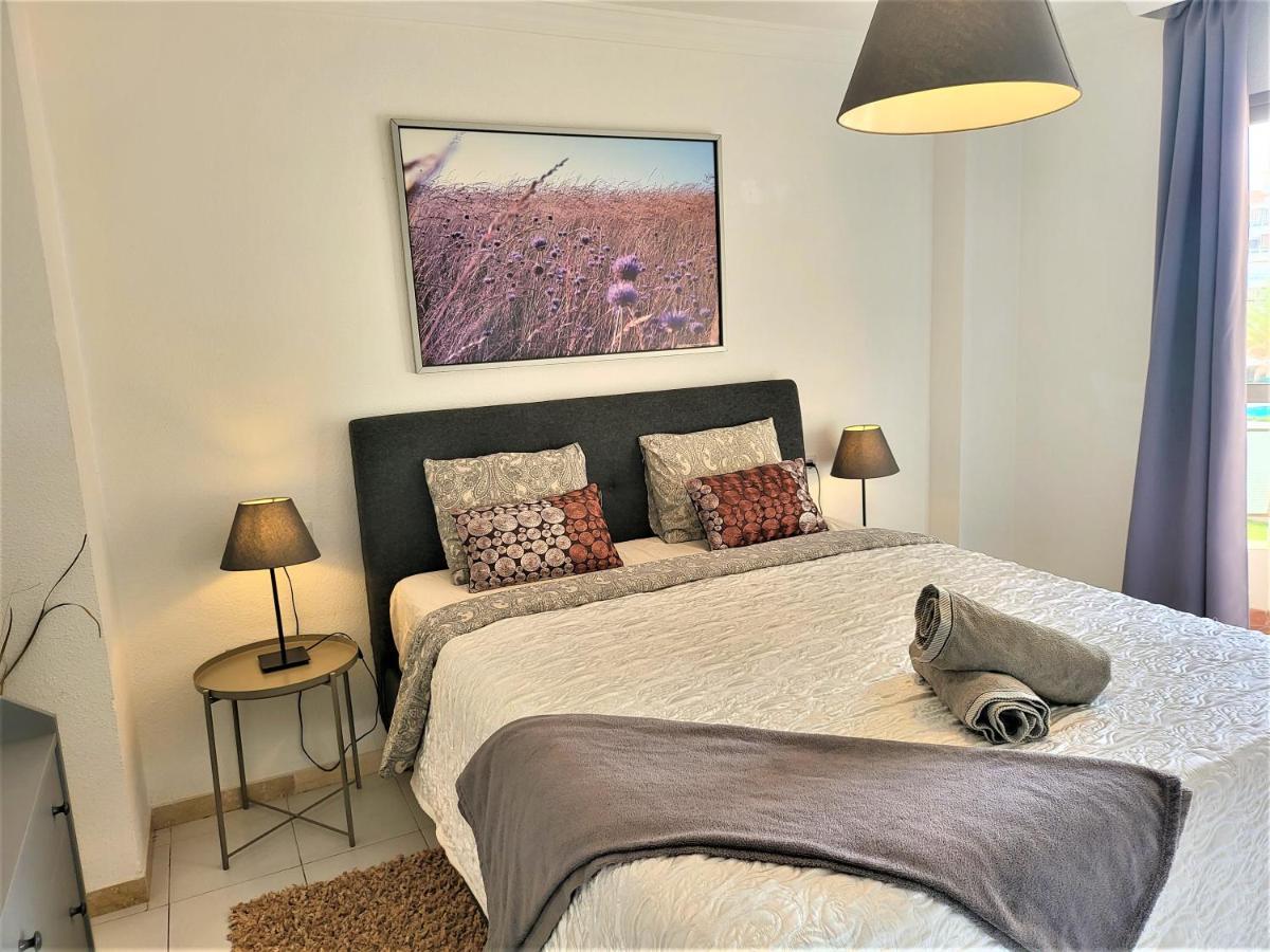 2 Bedrooms Sea View Apartament 100 Meters From Ocean Los Cristianos  Bagian luar foto